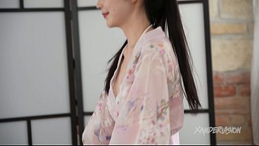 Xander Corvus Fucks Marin Niko To Creampie After Massage!