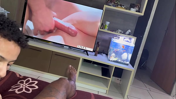 Download Video - METFLIX &period;Safadinho veio assistir filme e mal sabia que ele seria o filme&comma; saiu com o rabo cheio de leite