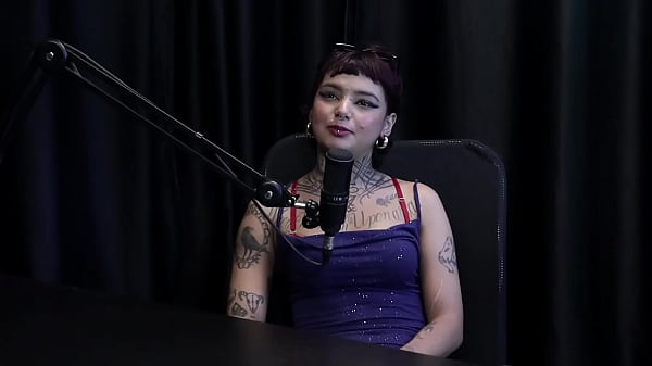 Download Video - MELHORES MOMENTOS DA ANNIE CLEMENTINE NO PRELIMINARES PODCAST COM BIA HOT - PARTE 2 &lpar;WATCH ON&colon; SHEER&sol;RED&rpar;