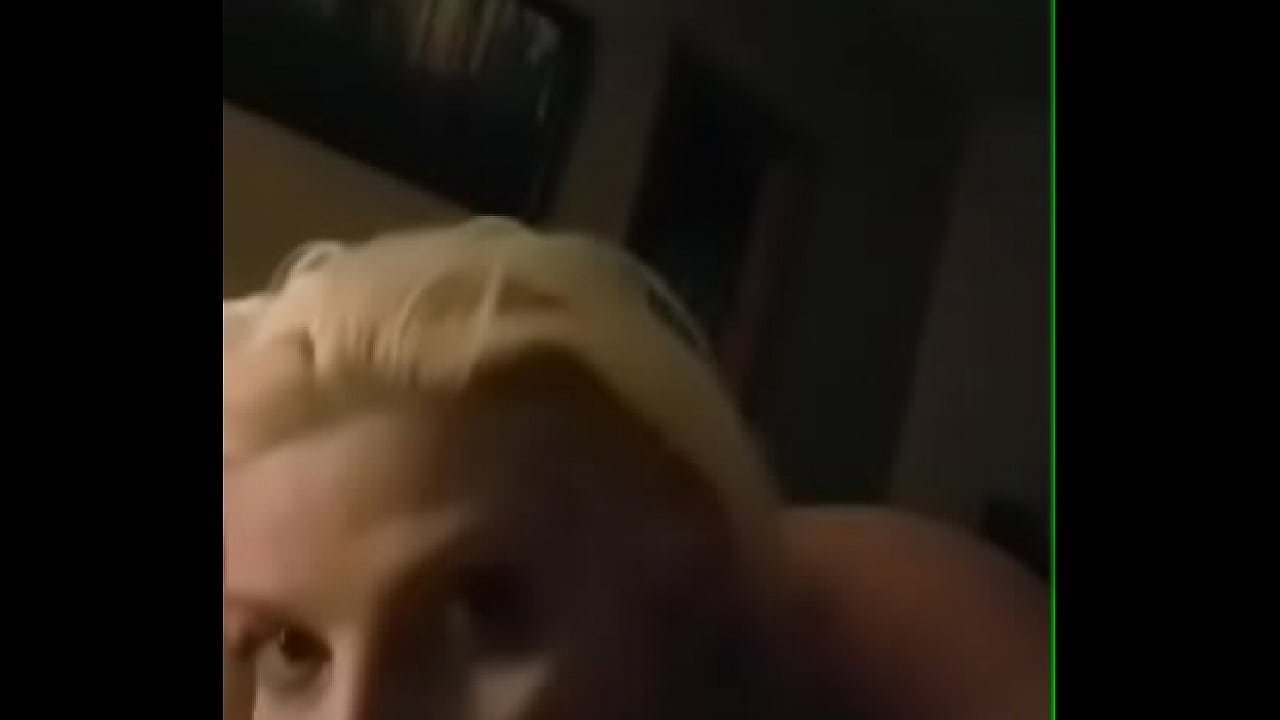 Kinzy Jo chupa y folla al amigo del marido
                   sex blonde milf hotwife cuckold big cock whore wife shared wife kinzy jo bigger than yours muchos negros