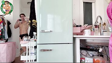 Petite Blonde Big Boobs Kitchen CumShot Sextape One 4K