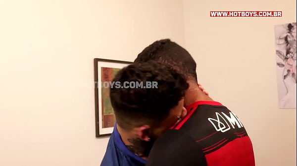 Download Video - Meu vizinho me comeu depois do jogo