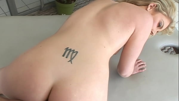 Spunkmouth here gets her fill sucking off a guy...