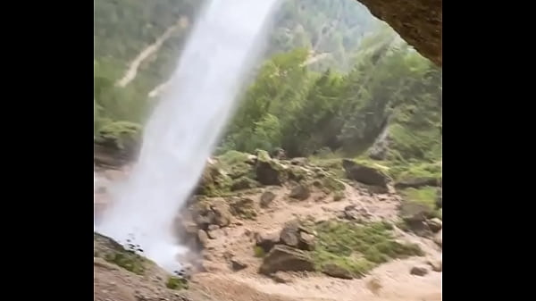 I’m behind a waterfall, something I’ve never experienced before ?Have you ever stood behind a waterfall?#Water...