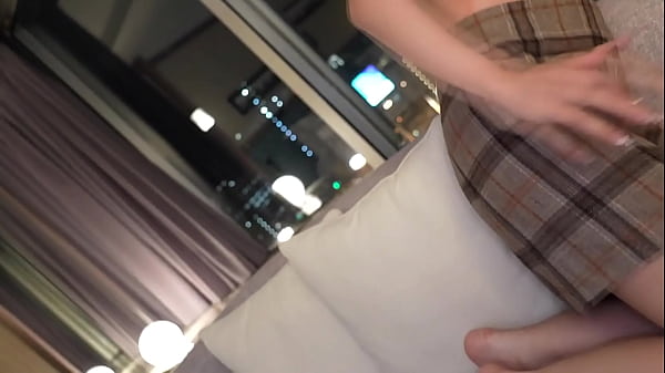 Part 1 [A beautiful shaved girl who actively serves you] A sensitive body that squirts immediately with fingering! After bathing, we start filming a sweet and intimate POV! Clitoral stimulation with toys & vaginal piston in missionary position!