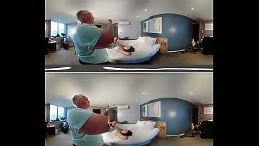 VR - サーシャ・ダークハートがモビーディック卿とセックスする