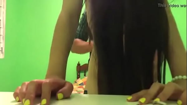 thumb video