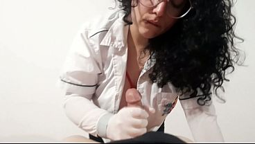 Download Video - The Slut Doctor Gives Me a Happy Ending Test Ft&period; BabyLuna939