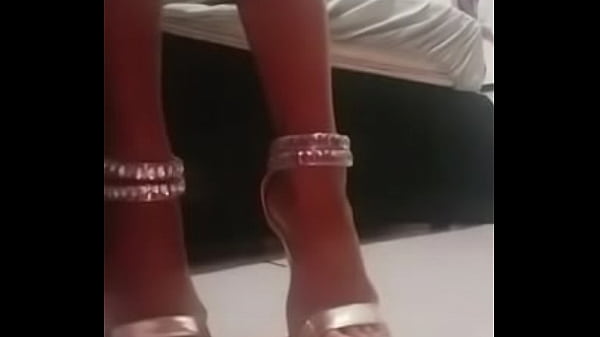 Les Beaux Talons De Ma Copine