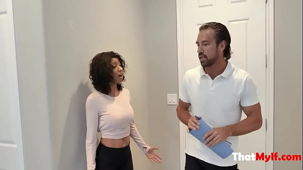 Repair Man Makes Ebony MILF Forget About Her Broken Self