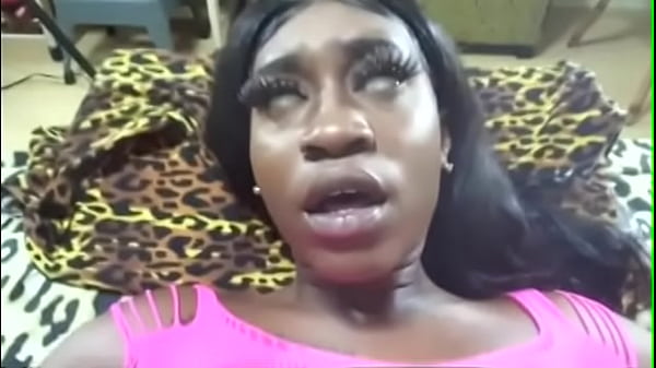 FRESH FACE FIRST TIMER 18YO EBONY FEELS THE ITALIAN POUND MACHINE MAXXX LOADZ HARDCORE XXX PUSSYPOUNDING SEX