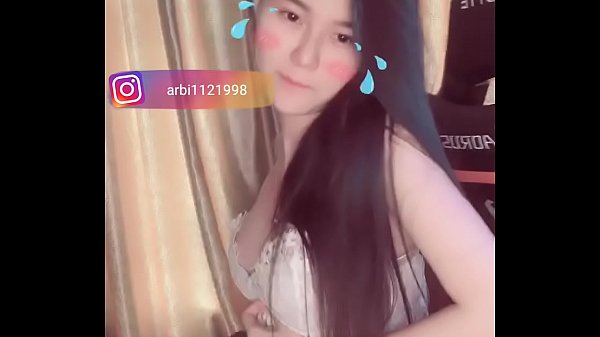 Idol Uplive show