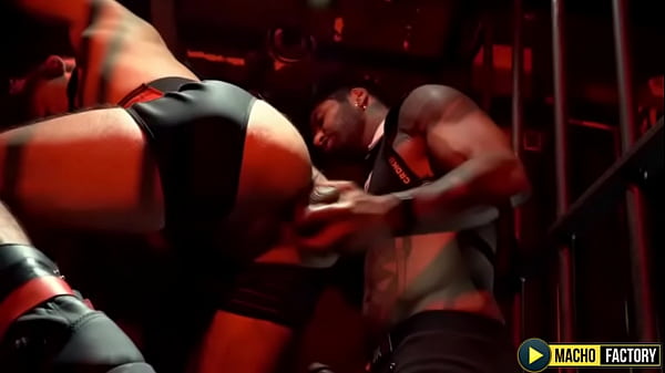 MachoFactory: Babylon Prince Dominates Kryz XXX...