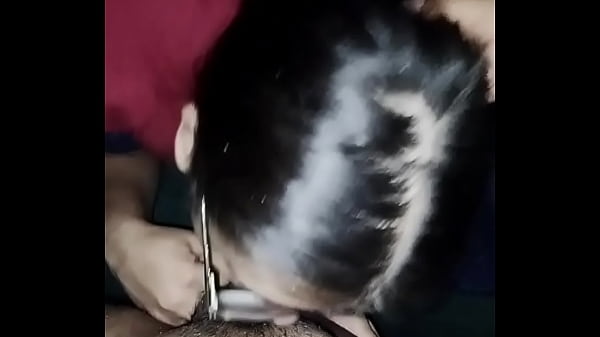 Download Video - Esposa hace mamada y se traga todo hasta la &uacute;ltima gota