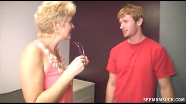 Blowjob In The Laundry Room