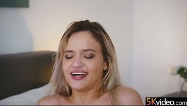 PETITE SKINNY GIRL RIDES UNTIL ORGASM (Novella Night)