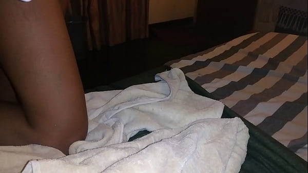 Download Video - Sri Lnakan milf gets fuck in the ass