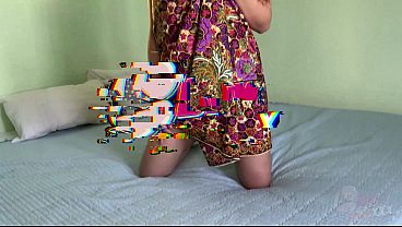 Horny woman wearing sarong who likes grinding dick