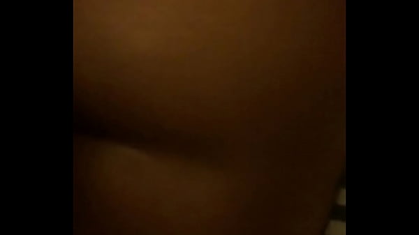 thumb backshots