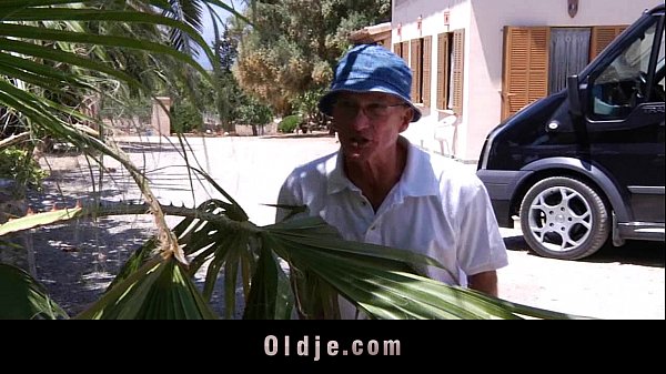 Hot tanned Angel Rivas fucks two Oldmen