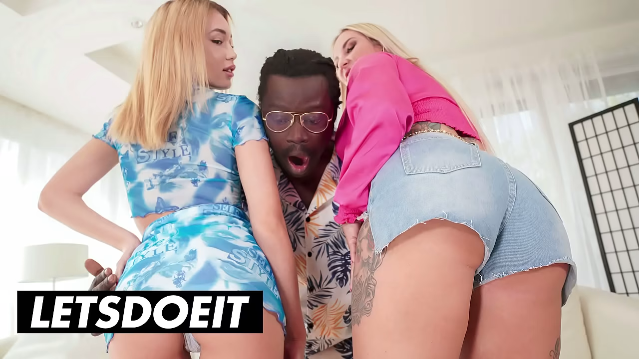 Horny Teen Has BBC Fun At The Hostel with Step Mom'_s Boyfriend - HORNY HOSTEL