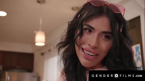Nervous Trans Bottom Babe Tries Topping Petite Trans Sorority Hottie