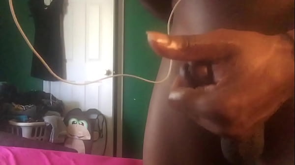 Download Video - How creamy does ur pusssy get