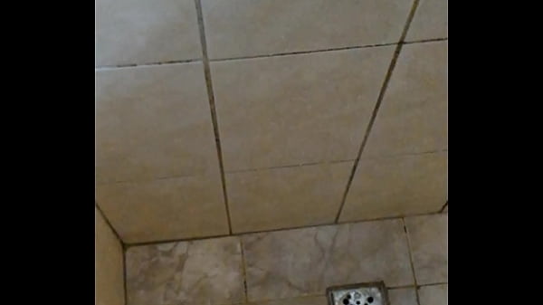 spurt in the bath