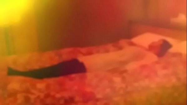 Continuous orgasm that springs up from the deeply beloved womb With night therapy