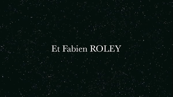 hetero de passage sur paris baise un gay en backroom