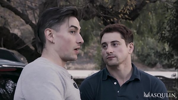 JACK HUNTER AND TAYLOR REIGN'S FUCK WHILST BEIN...