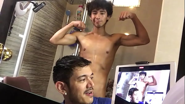 getting a blowjob while sitting in the toilet