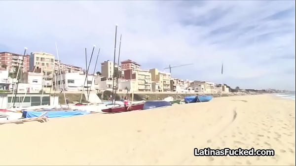 Latina beach babe wants to get cocked