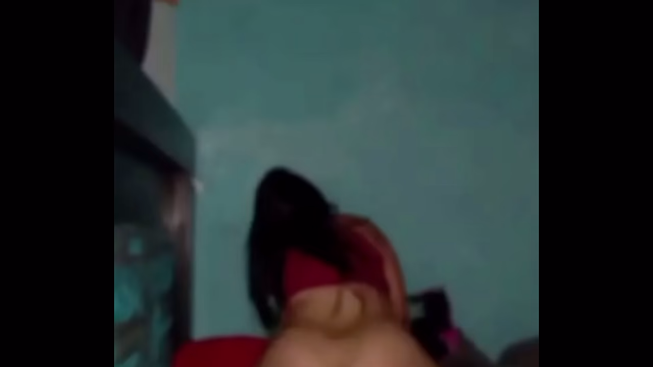 Me vecina gritona le encanta la verga mia 720p