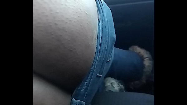 Download Video - Older bitch caught nut in her mouth