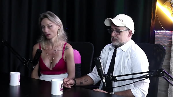 They are from health and discovered things related to sex, the sessions that discover they don't know how to enjoy - Aline Fischborn and Flávio Paiva (SHEER/RED)
