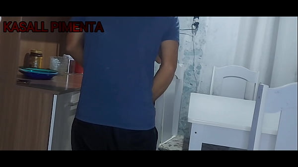 my PRIMA calls me on ZAP asking me to go home because she didn't arrange anything in the role, PRIMA who makes a lot of fun, I fucked her on the table