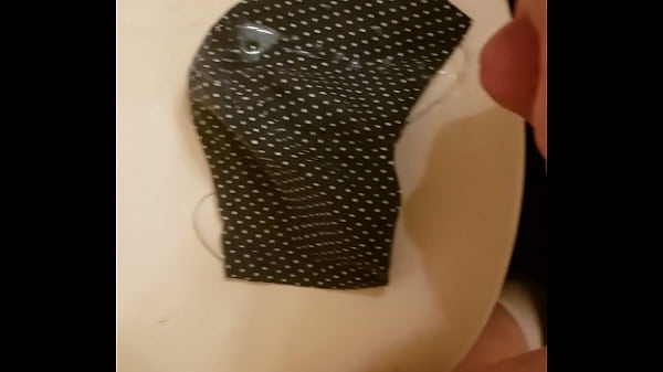 Mask cumshot