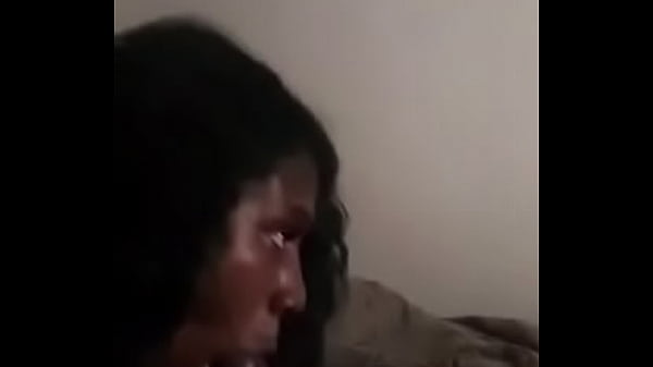thumb neck