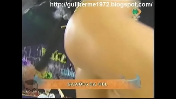 close up on sabrina sato's ass at carnival