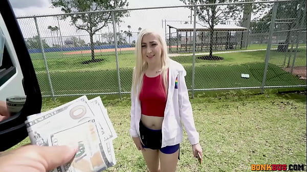 Cameron Minx White Girl Fucked in the Bus