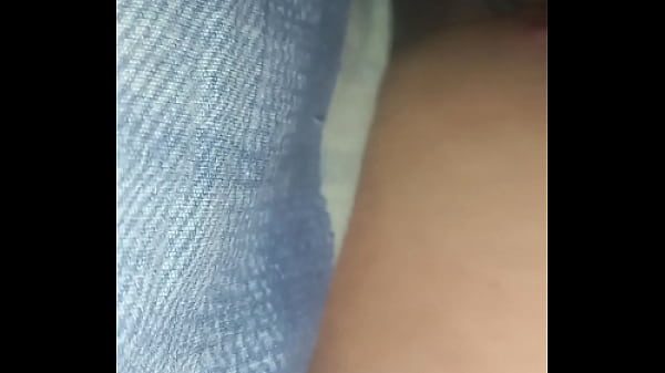 thumb it has a pull string