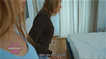 Oops... Step son accidentally cum in step mom after fucked step sister Polly Yangs in shared bed at night in hotel room