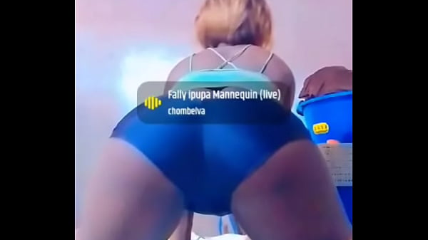 Hot girl dancing