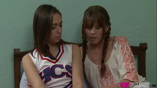 Amber Chase, Sara Luvv In Cheer Squad Slumbber Parties