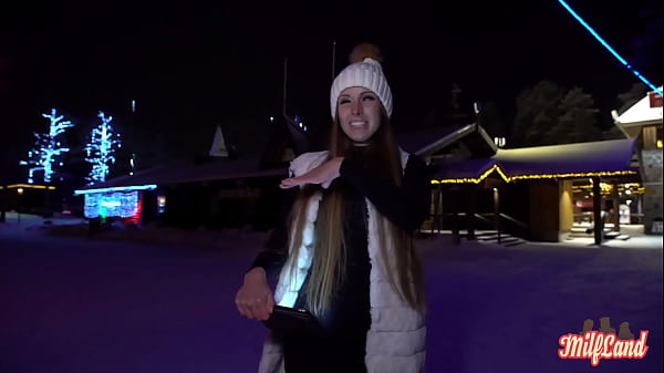 Kinuski, a stunning Scandinavian woman, wants anal sex