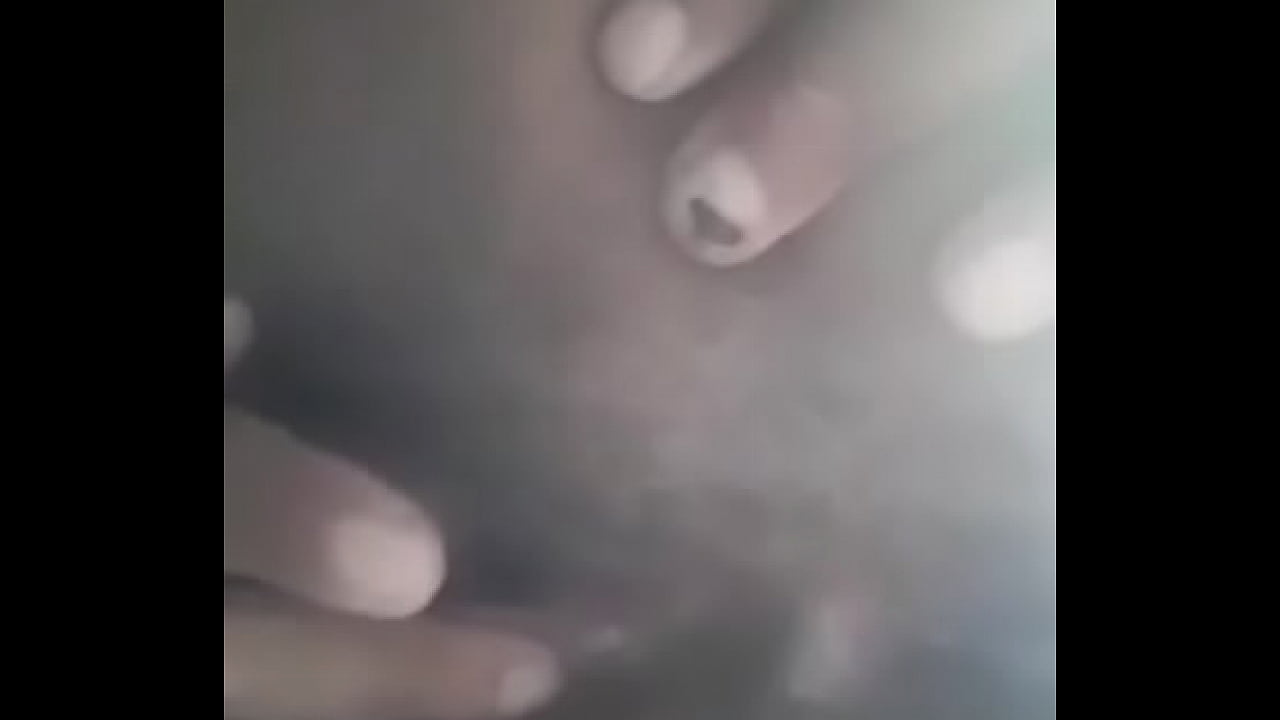 Tocando mi anal y mi coño gordo
                   anal cum fingering muchos negros