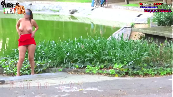 THE LATIN WHORE DANNA HOT NUDE IN PUBLIC AND SUCKING A STRANGER'S COCK IN CHAPULTEPEC