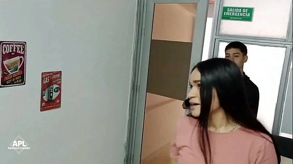 Download Video - Mejores momentos de cachonda petite latina chupando polla y follando duro&period; PARTE 5