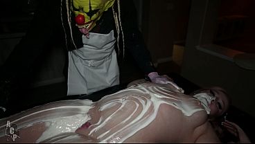 21 y/o White Pawg Gets a Special Massage For Her Birthday & It Comes With A Happy Ending!